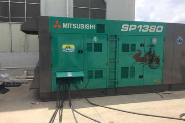 牟平为什么有些柴油发电机组的输出电压可以调节?